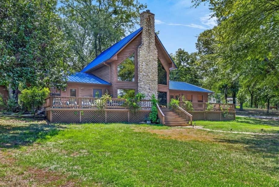 Property photo for 14131 Melody Lane, Malakoff, TX