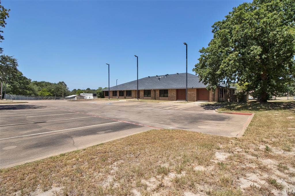 3210 W Northwest Loop 323, Tyler, TX 75702 3210 W Northwest Loop 323, Tyler, TX 75702