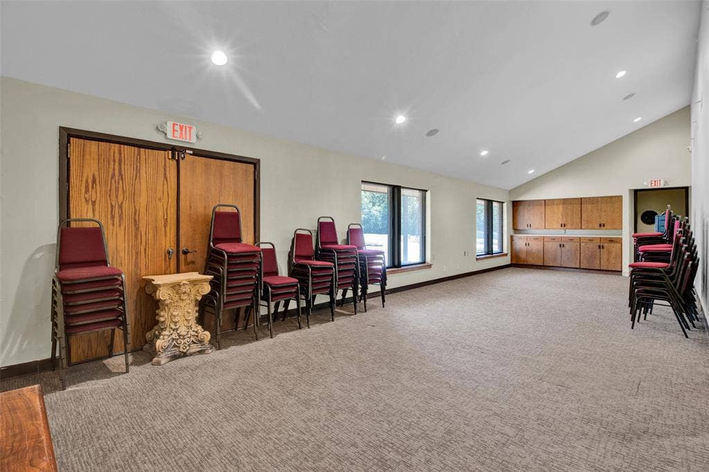3210 W Northwest Loop 323, Tyler, TX 75702 3210 W Northwest Loop 323, Tyler, TX 75702