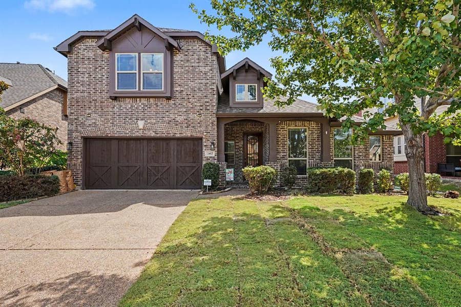 Property photo for 2412 Lynbridge Drive, Plano, TX