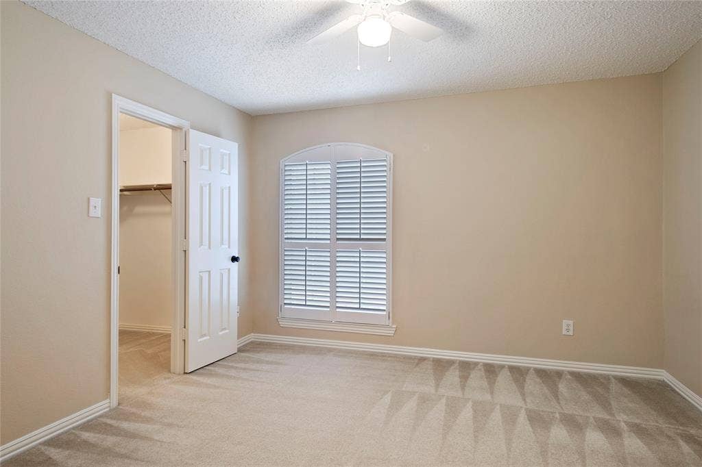 3777 Meadowcreek Circle, Addison, TX 75001 3777 Meadowcreek Circle, Addison, TX 75001