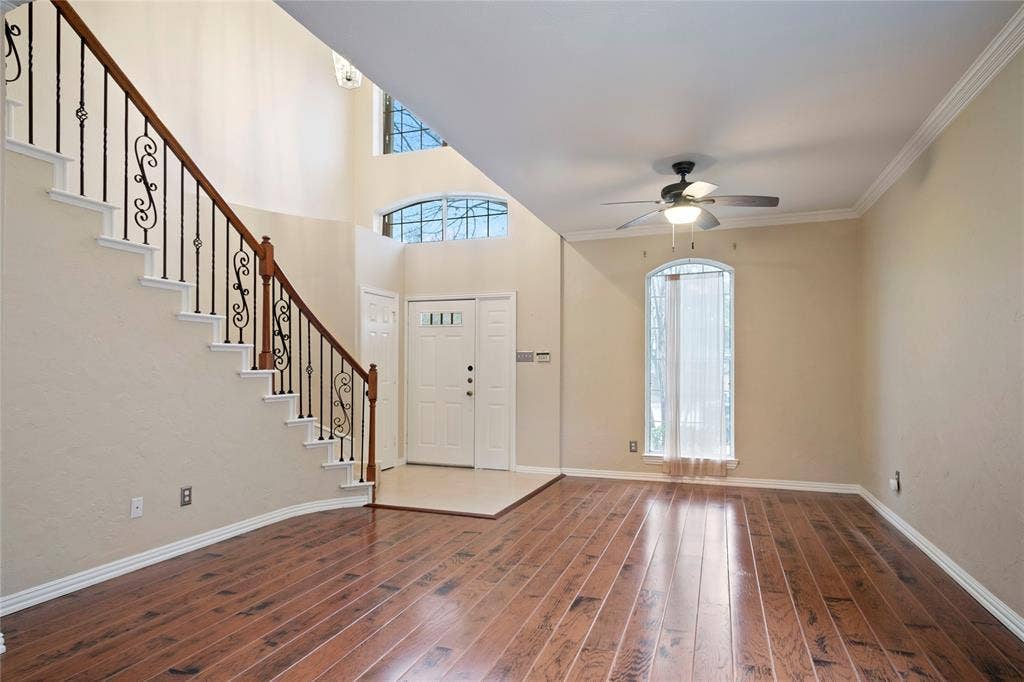 3777 Meadowcreek Circle, Addison, TX 75001 3777 Meadowcreek Circle, Addison, TX 75001
