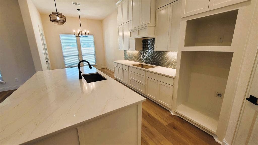 6841 Southrock Drive, Midlothian, TX 76065