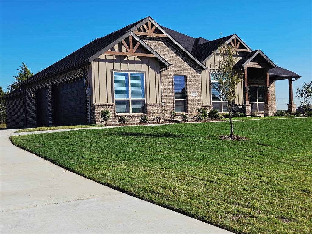 6841 Southrock Drive, Midlothian, TX 76065