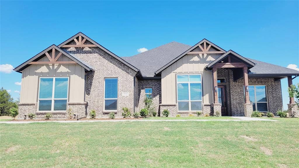 6841 Southrock Drive, Midlothian, TX 76065