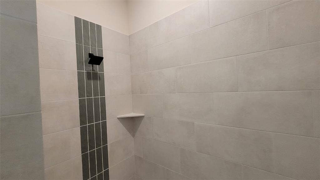 6841 Southrock Drive, Midlothian, TX 76065