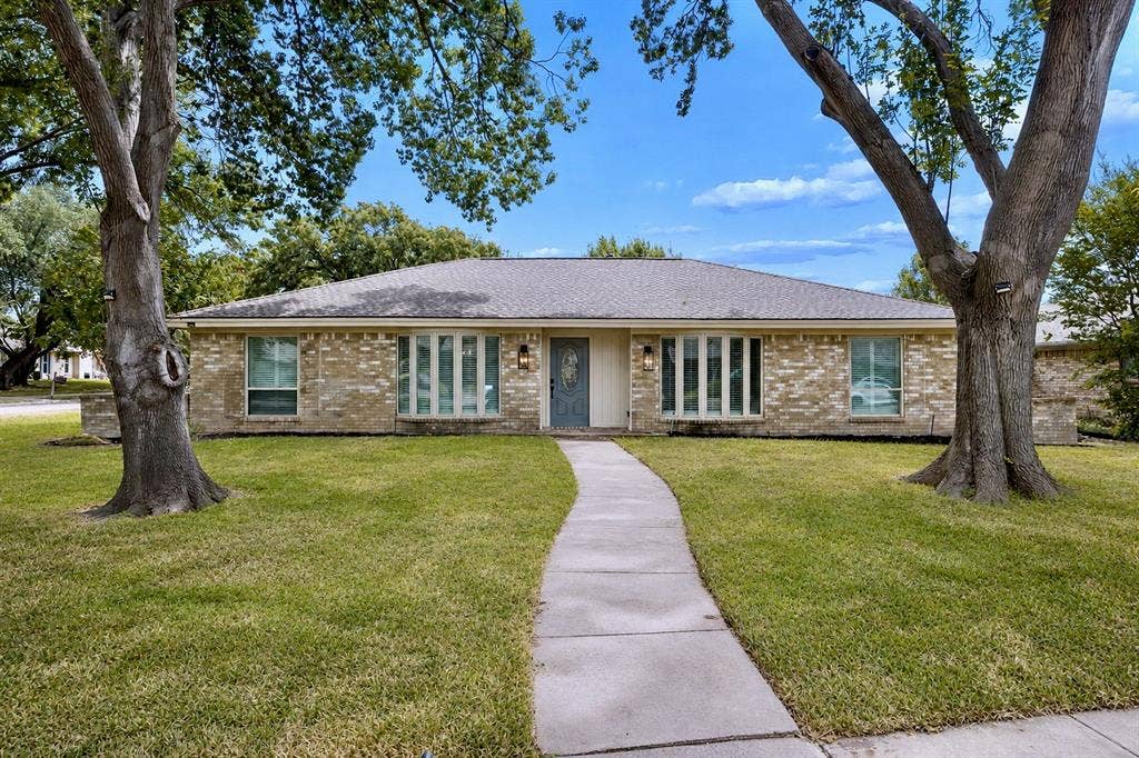 3018 Deep Valley Trail, Plano, TX 75075 3018 Deep Valley Trail, Plano, TX 75075