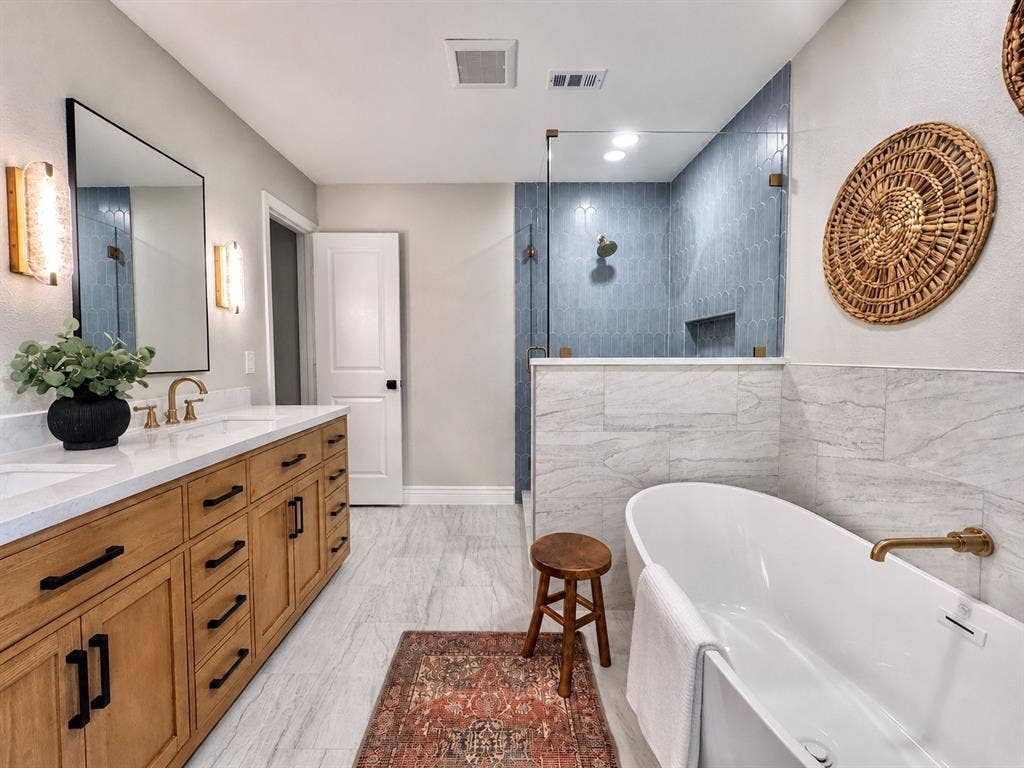 3018 Deep Valley Trail, Plano, TX 75075 3018 Deep Valley Trail, Plano, TX 75075