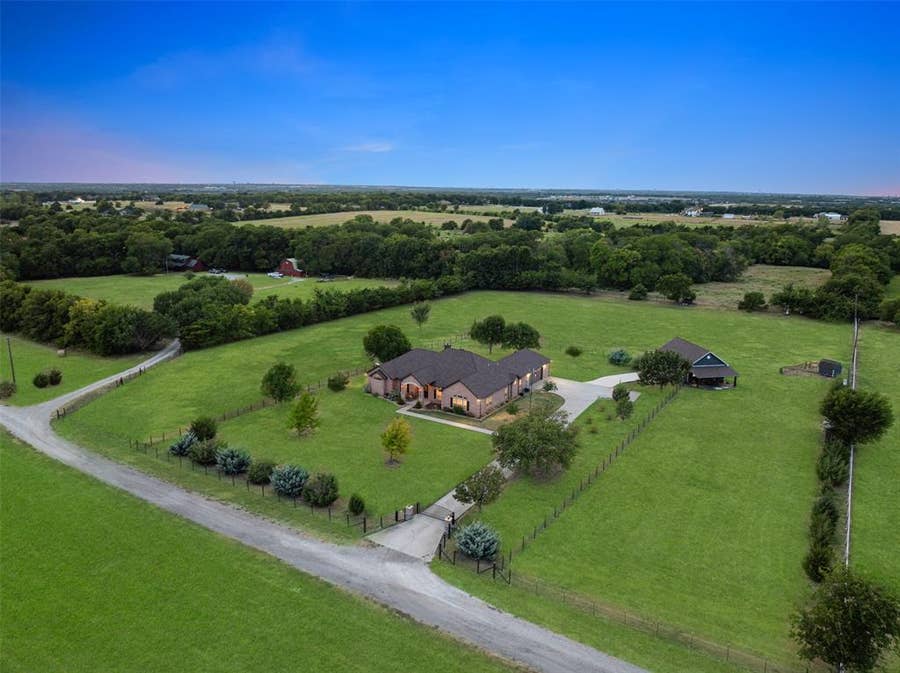 Property photo for 5813 Franklin Branch Road, McKinney, TX