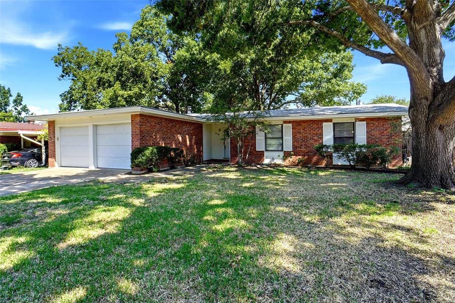 Property photo for 513 Kelly Terrace, Arlington, TX