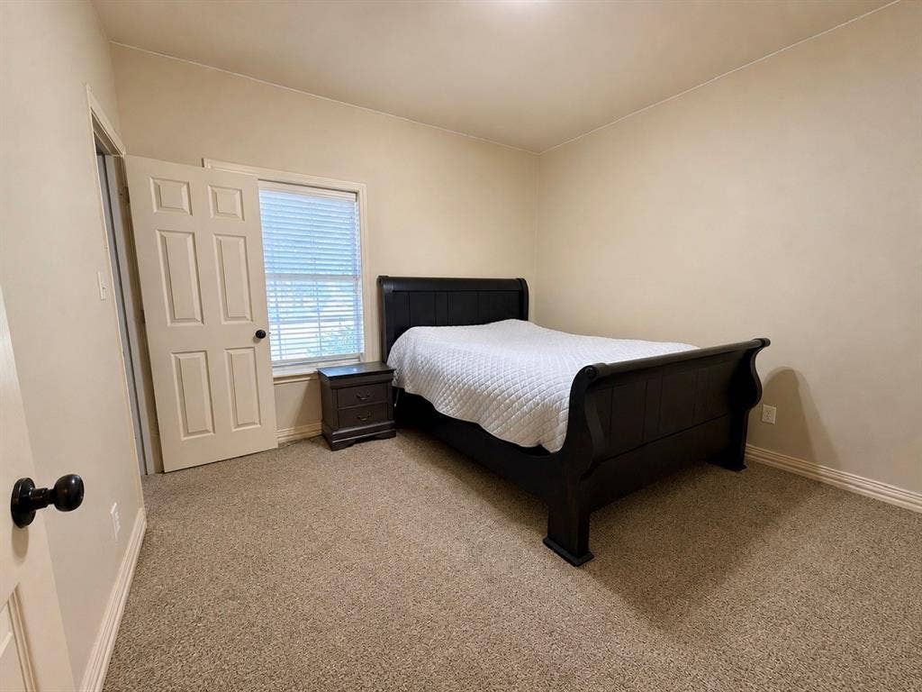12881 Winding Oak, Lindale, TX 75771