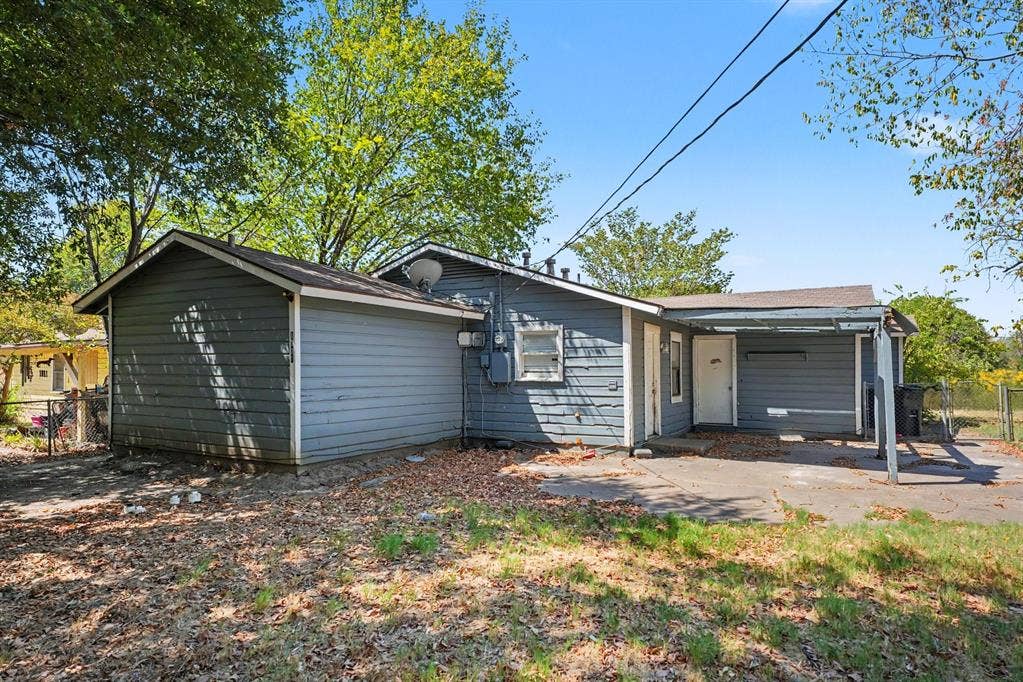 1002 Pampa Drive, Mesquite, TX 75149 1002 Pampa Drive, Mesquite, TX 75149