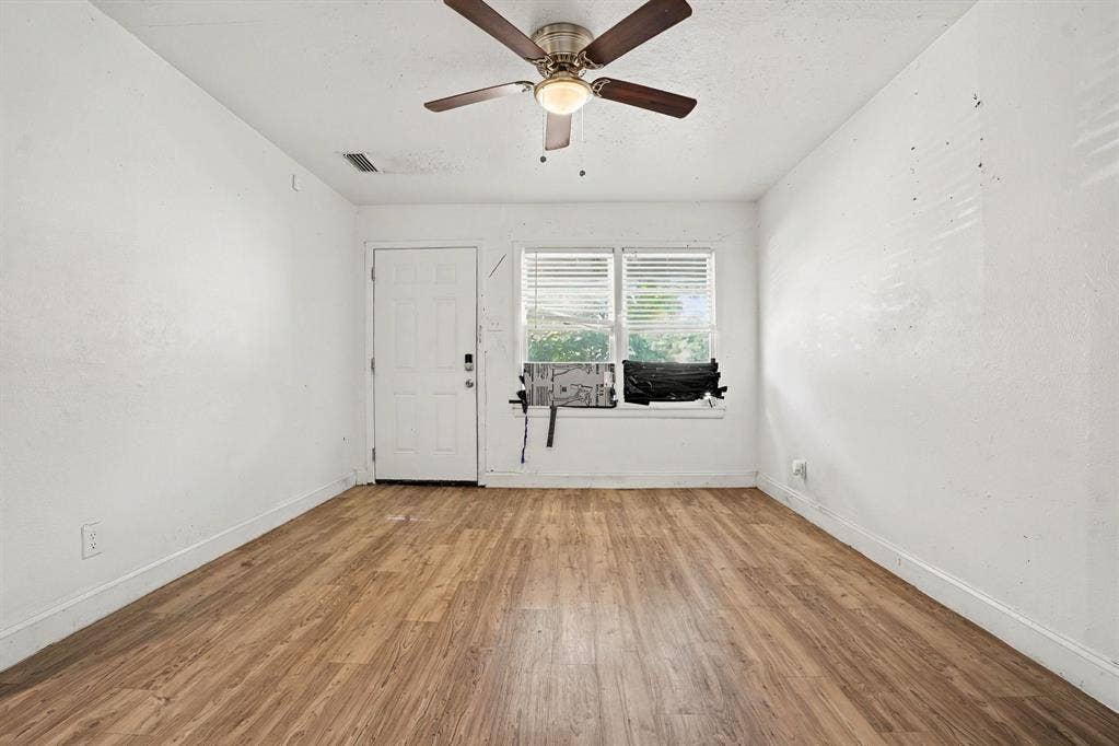 1002 Pampa Drive, Mesquite, TX 75149 1002 Pampa Drive, Mesquite, TX 75149