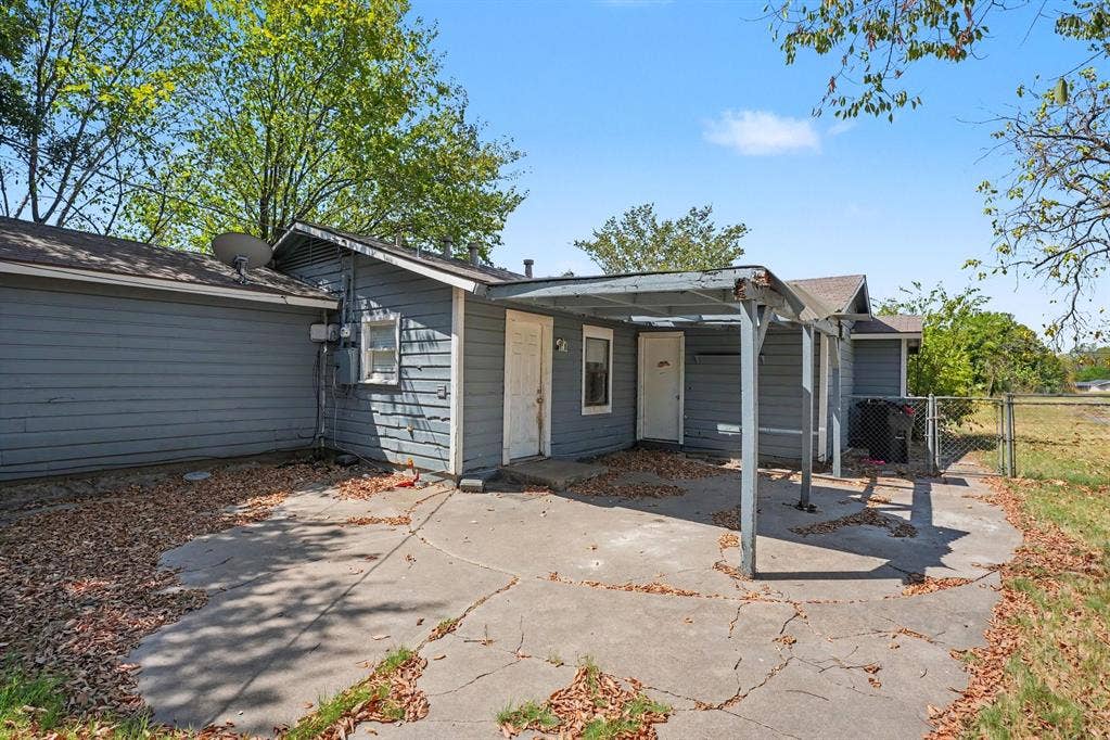 1002 Pampa Drive, Mesquite, TX 75149 1002 Pampa Drive, Mesquite, TX 75149
