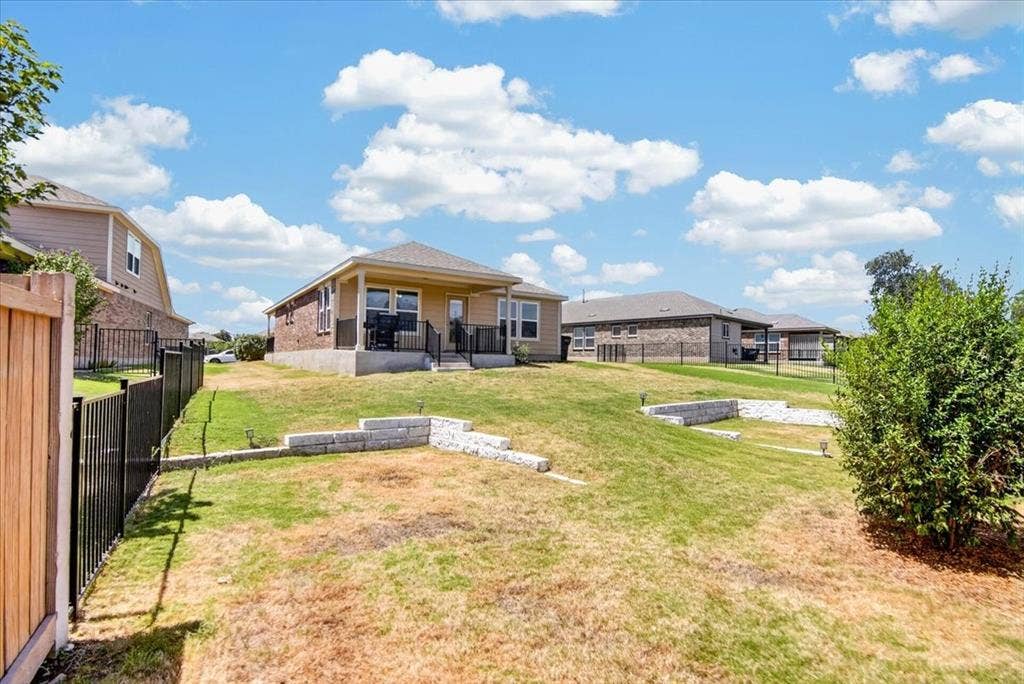 535 Rockport Street, Georgetown, TX 78633 535 Rockport Street, Georgetown, TX 78633