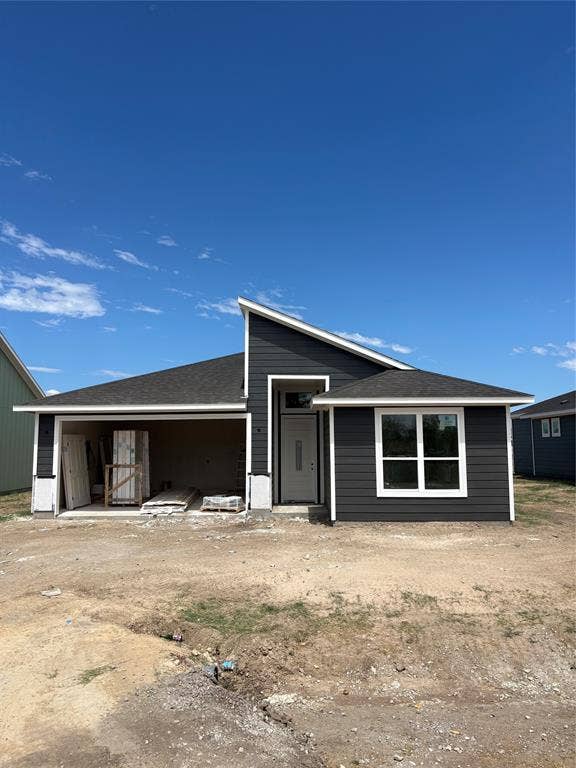 Property photo for 131 Walker Lane, Mabank, TX