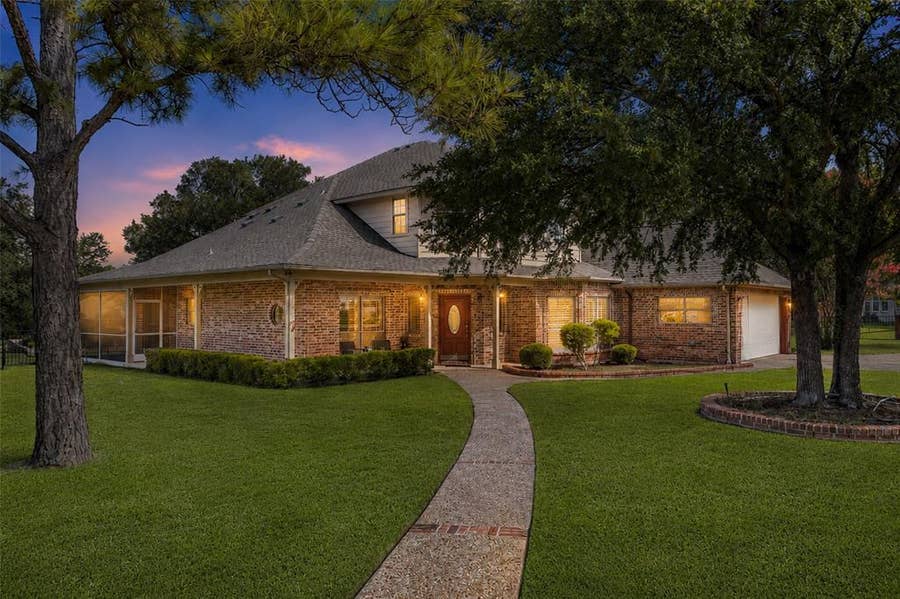 Property photo for 6402 Parlange Court, Granbury, TX