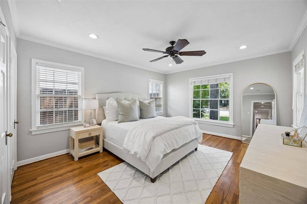Rear Bedroom