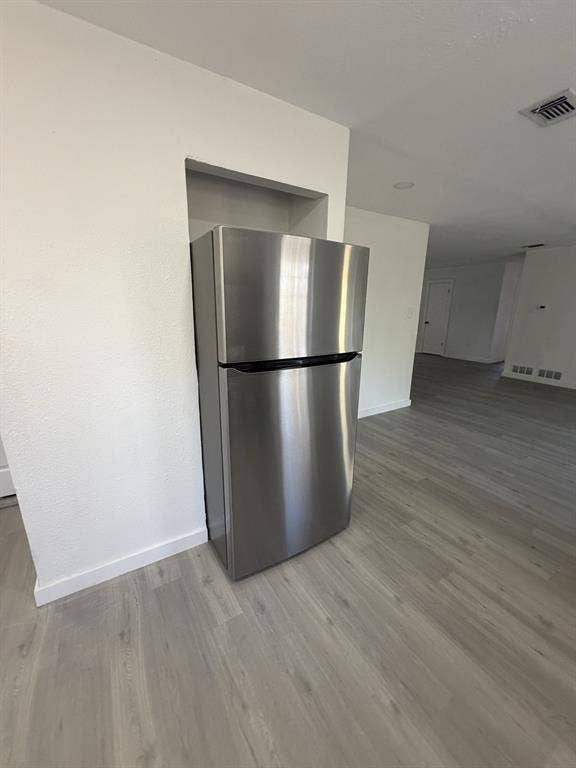 806 S Atkerson Lane, Euless, TX 76040 806 S Atkerson Lane, Euless, TX 76040