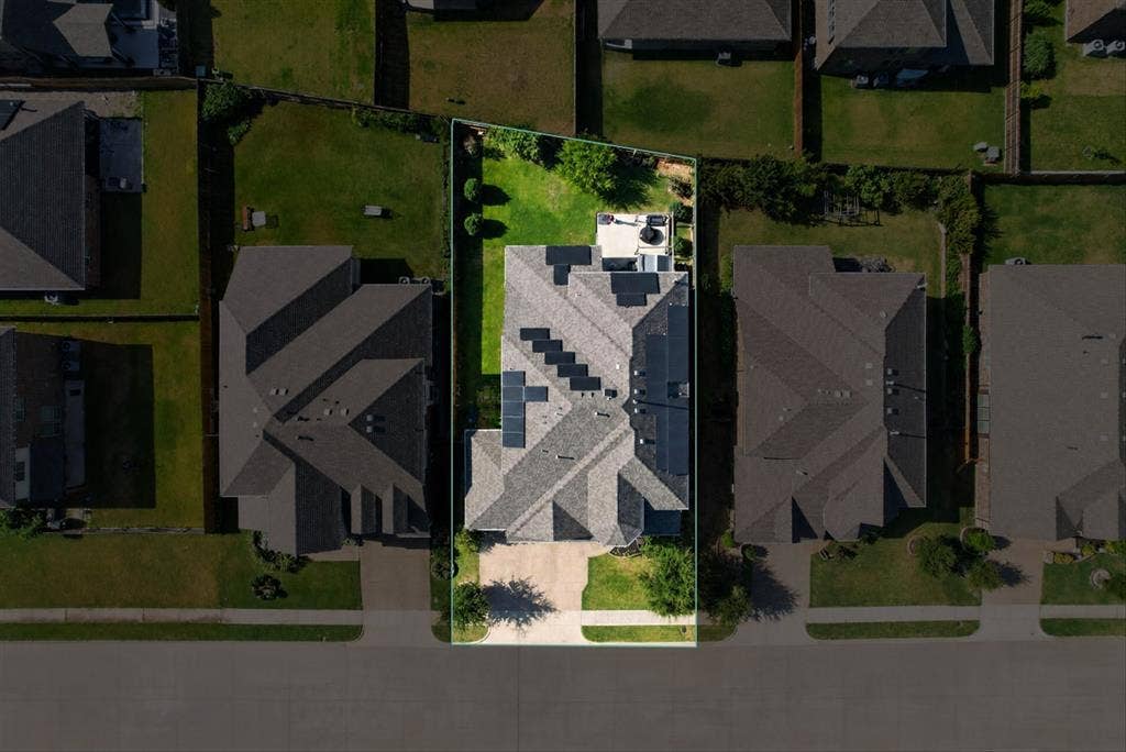 316 Jernigan Drive, Euless, TX 76040 Expansive lot featuring a large rear yard, mature trees, and a concrete patio