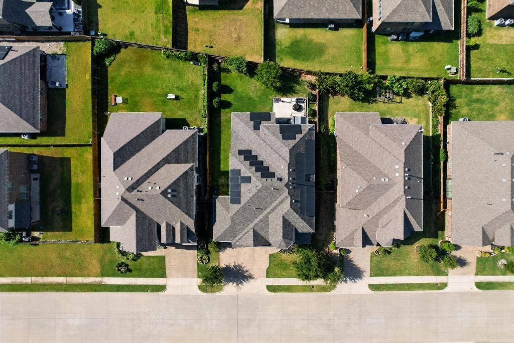 316 Jernigan Drive, Euless, TX 76040 Additional content