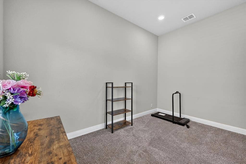 316 Jernigan Drive, Euless, TX 76040 316 Jernigan Drive, Euless, TX 76040