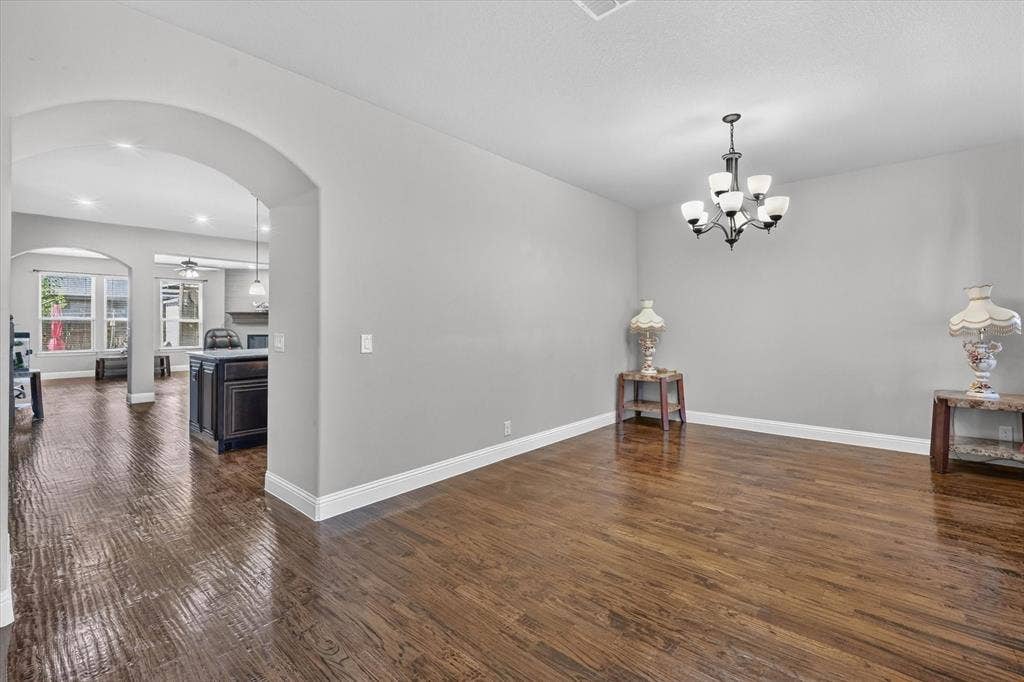 316 Jernigan Drive, Euless, TX 76040 316 Jernigan Drive, Euless, TX 76040