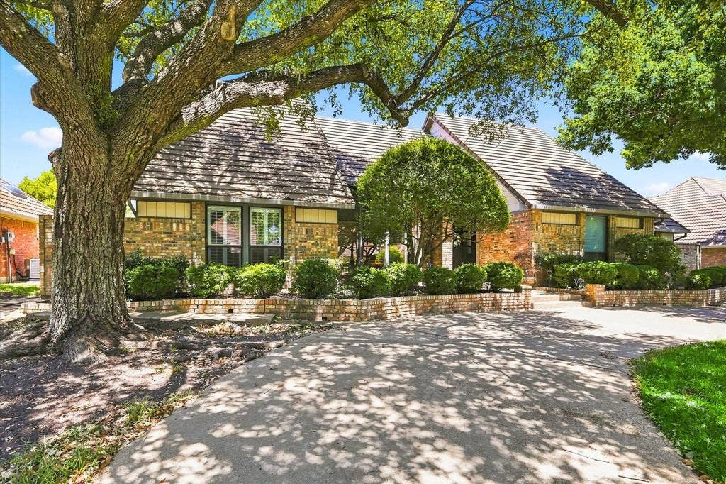 923 Wellington Drive, Duncanville, TX 75137 923 Wellington Drive, Duncanville, TX 75137