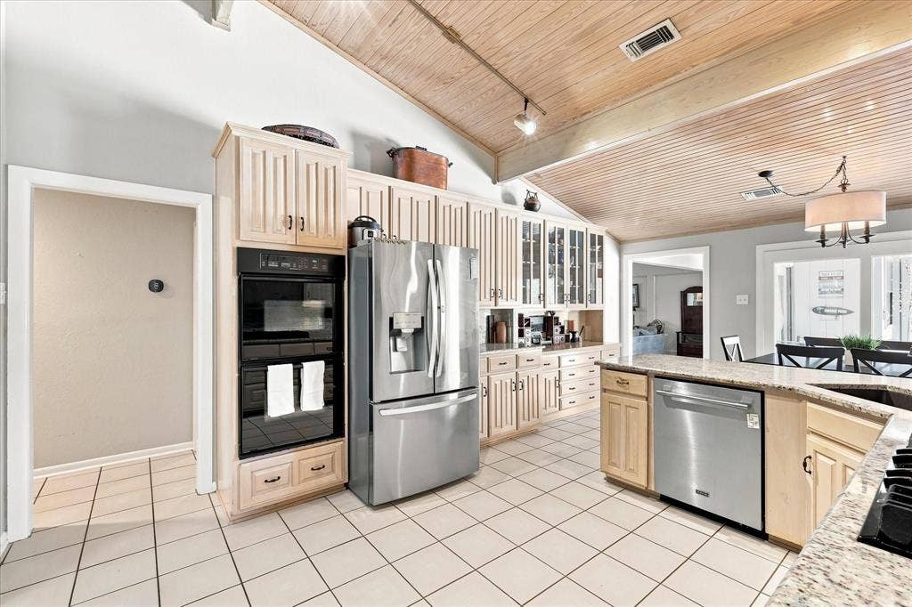 923 Wellington Drive, Duncanville, TX 75137 923 Wellington Drive, Duncanville, TX 75137
