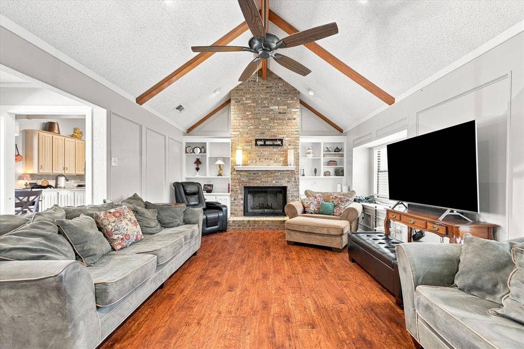 923 Wellington Drive, Duncanville, TX 75137 923 Wellington Drive, Duncanville, TX 75137