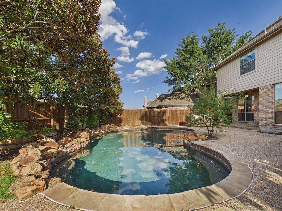 Property photo for 6400 Castle Rock Circle, McKinney, TX
