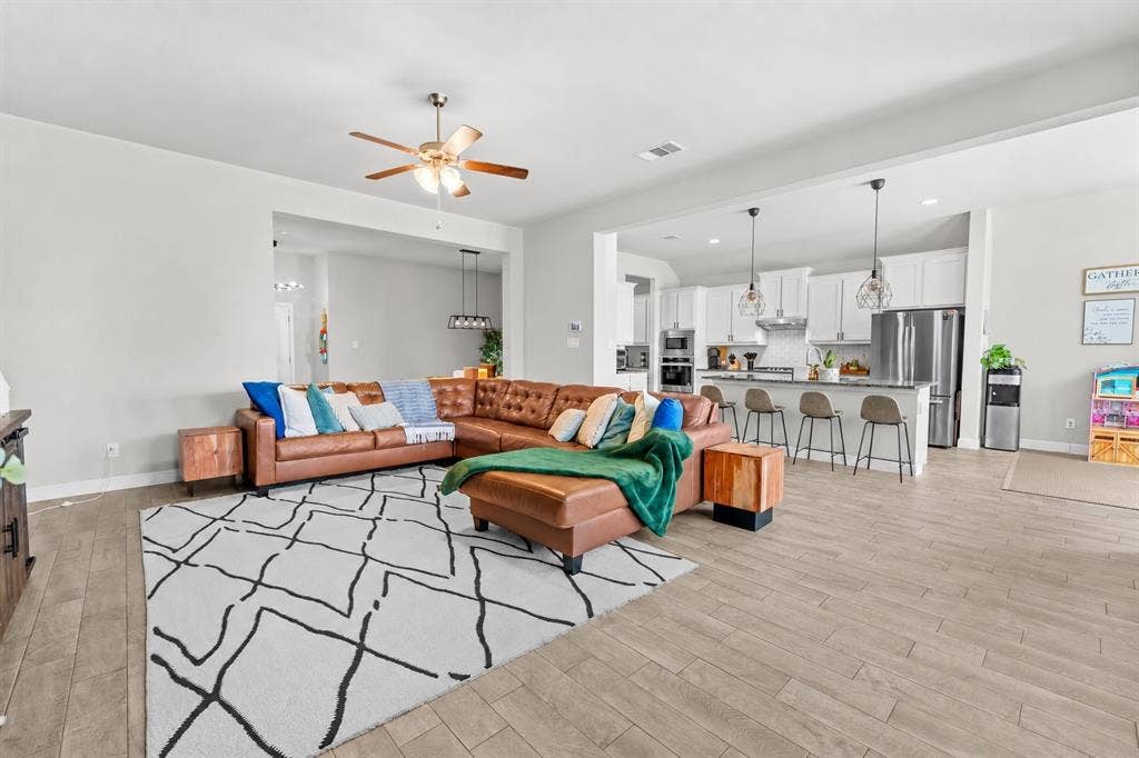 14125 Cassiopeia Drive, Haslet, TX 76052 14125 Cassiopeia Drive, Haslet, TX 76052