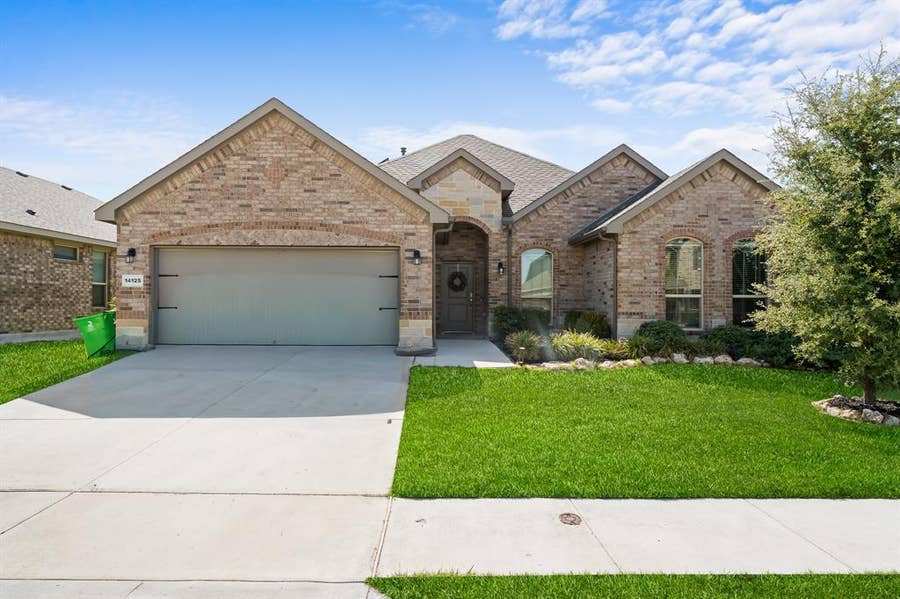 Property photo for 14125 Cassiopeia Drive, Haslet, TX