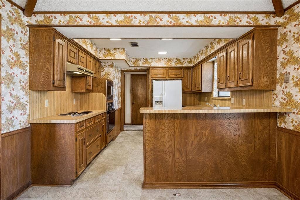 6017 Timber Creek Lane, Dallas, TX 75248 6017 Timber Creek Lane, Dallas, TX 75248