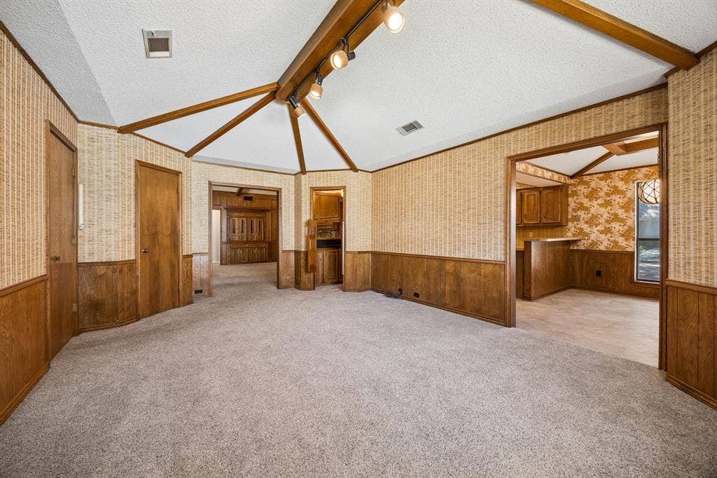 6017 Timber Creek Lane, Dallas, TX 75248 6017 Timber Creek Lane, Dallas, TX 75248