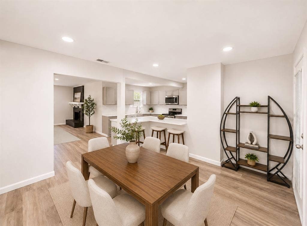 4142 Victoria Street, Irving, TX 75062 4142 Victoria Street, Irving, TX 75062