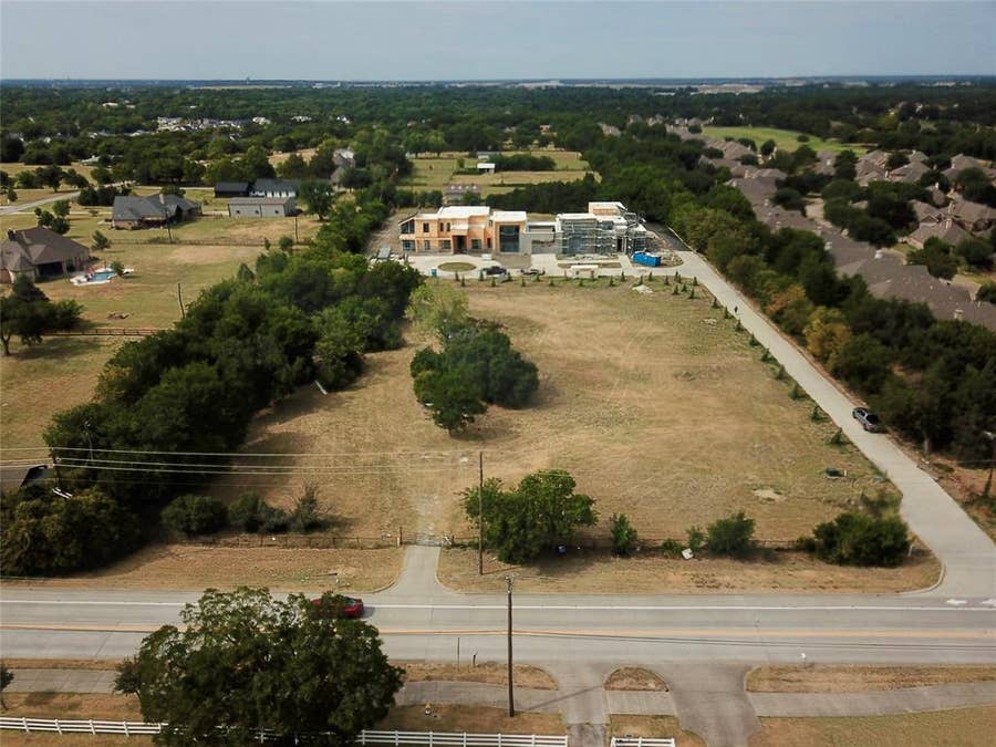 Property photo for 1301 Stacy Road, Fairview, TX