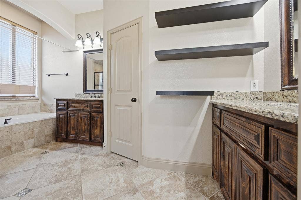 607 Deverson Drive, Rockwall, TX 75087 607 Deverson Drive, Rockwall, TX 75087