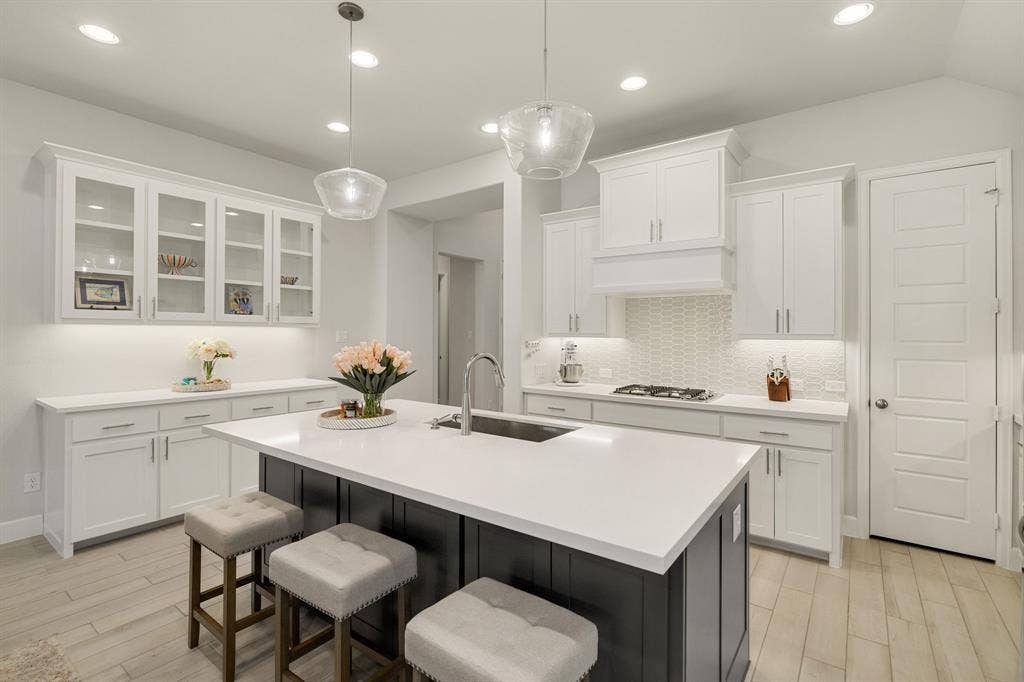 3040 Pedigree Court, Celina, TX 75009 3040 Pedigree Court, Celina, TX 75009