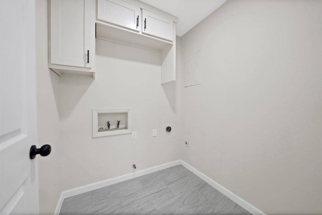 2505 Hollywood Drive, Arlington, TX 76013 2505 Hollywood Drive, Arlington, TX 76013