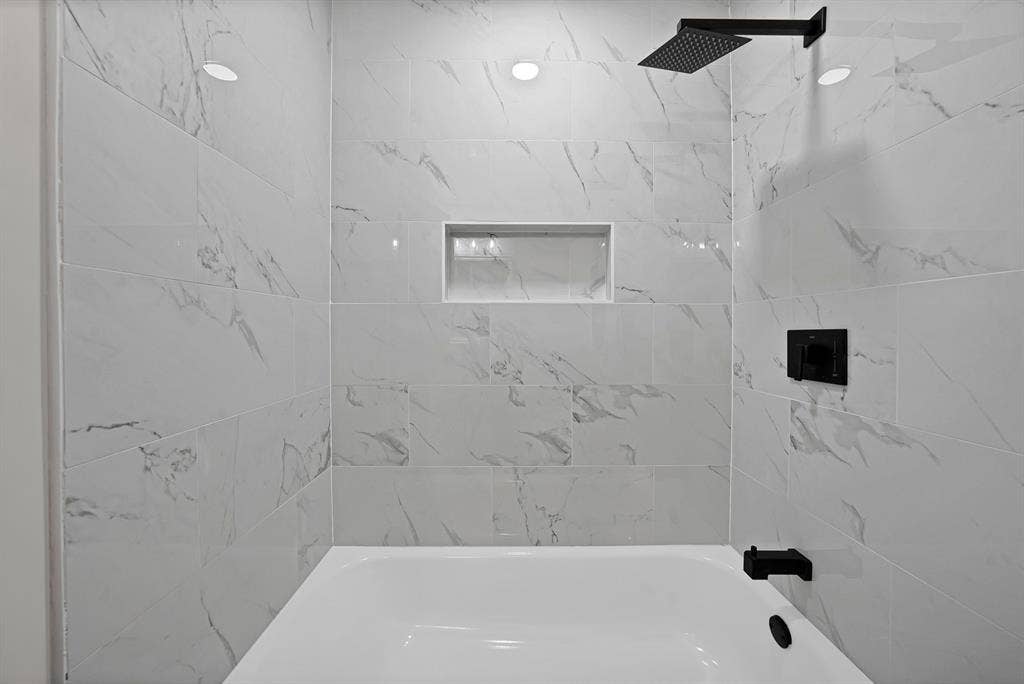 2505 Hollywood Drive, Arlington, TX 76013 2505 Hollywood Drive, Arlington, TX 76013