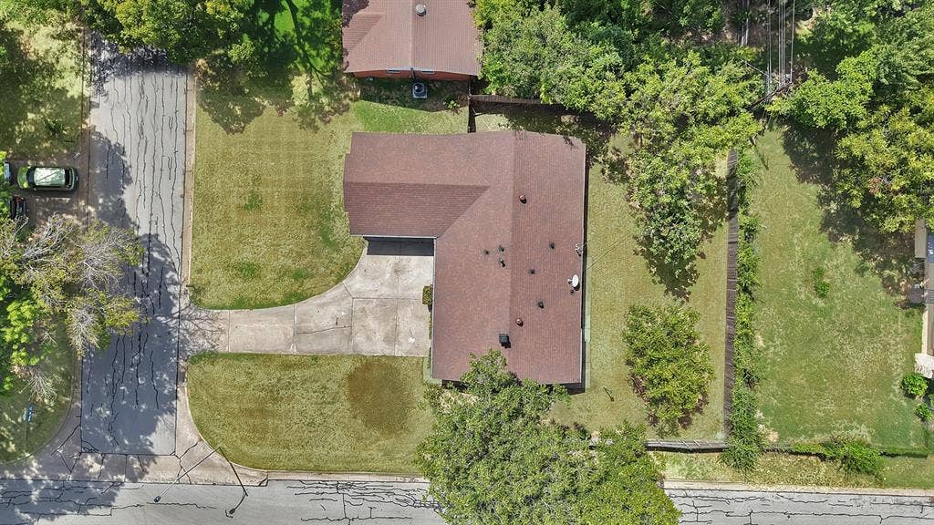 2505 Hollywood Drive, Arlington, TX 76013 2505 Hollywood Drive, Arlington, TX 76013