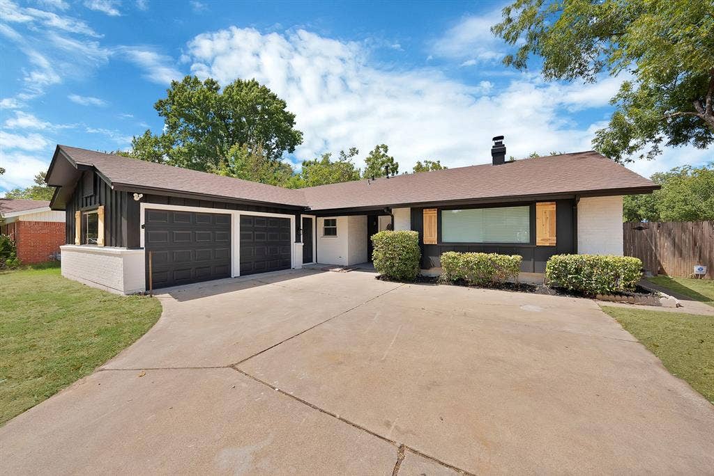2505 Hollywood Drive, Arlington, TX 76013 2505 Hollywood Drive, Arlington, TX 76013