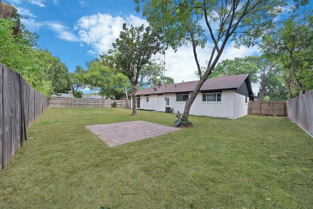 2505 Hollywood Drive, Arlington, TX 76013 2505 Hollywood Drive, Arlington, TX 76013