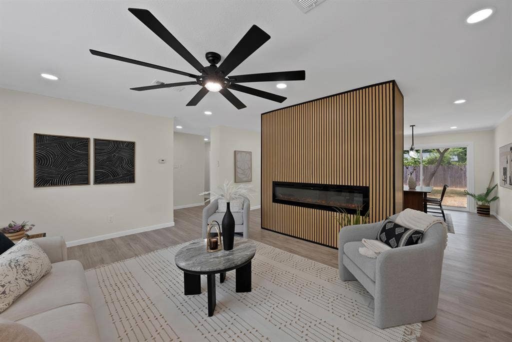 2505 Hollywood Drive, Arlington, TX 76013 2505 Hollywood Drive, Arlington, TX 76013