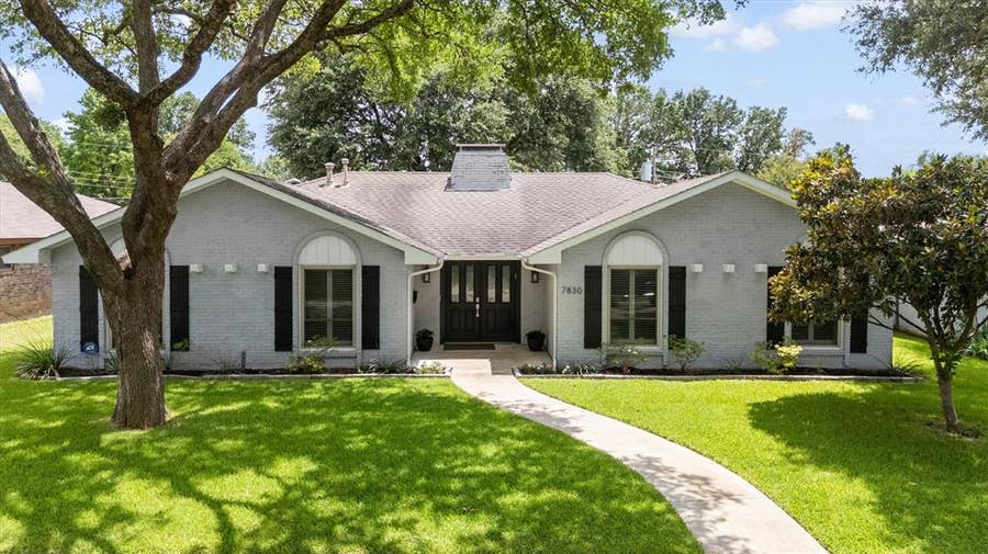 Property photo for 7830 La Sobrina Drive, Dallas, TX