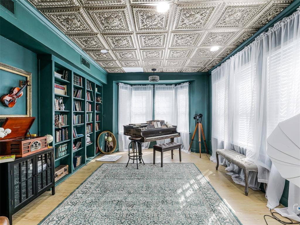 4310 Gaston Avenue, #103, Dallas, TX 75246 4310 Gaston Avenue, #103, Dallas, TX 75246