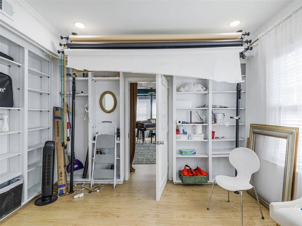 4310 Gaston Avenue, #103, Dallas, TX 75246 4310 Gaston Avenue, #103, Dallas, TX 75246