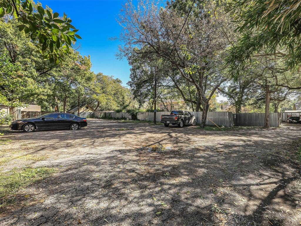 4310 Gaston Avenue, #103, Dallas, TX 75246 Additional content