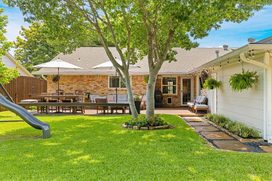 Property photo for 7617 La Risa Drive, Dallas, TX